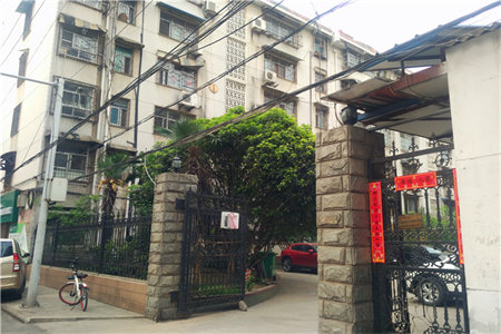 利群小区2室2厅1卫90㎡浇筑可改套三